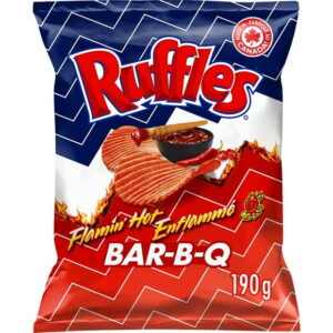 Ruffles Flamin Hot Bar-B-Q flavoured Potato Chips, 190 g.