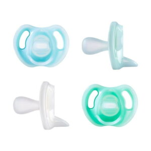 Tommee Tippee Ultra-Light Silicone Pacifier, Symmetrical One-Piece Design, BPA-Free Silicone Binkies, 0-6m, 4 Count